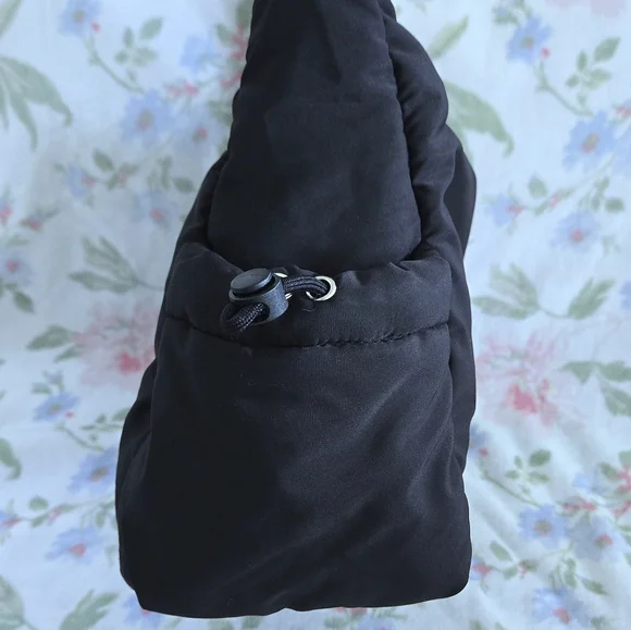 BearPaw Black🖤 Shoulder Bag👜 - NWT - Picture 4 of 15